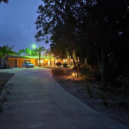 The Most Breathtaking Lake And Mountain View Villa Fallbrook Exterior photo