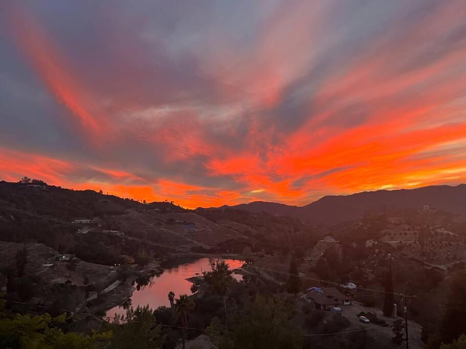 The Most Breathtaking Lake And Mountain View Villa Fallbrook Exterior photo