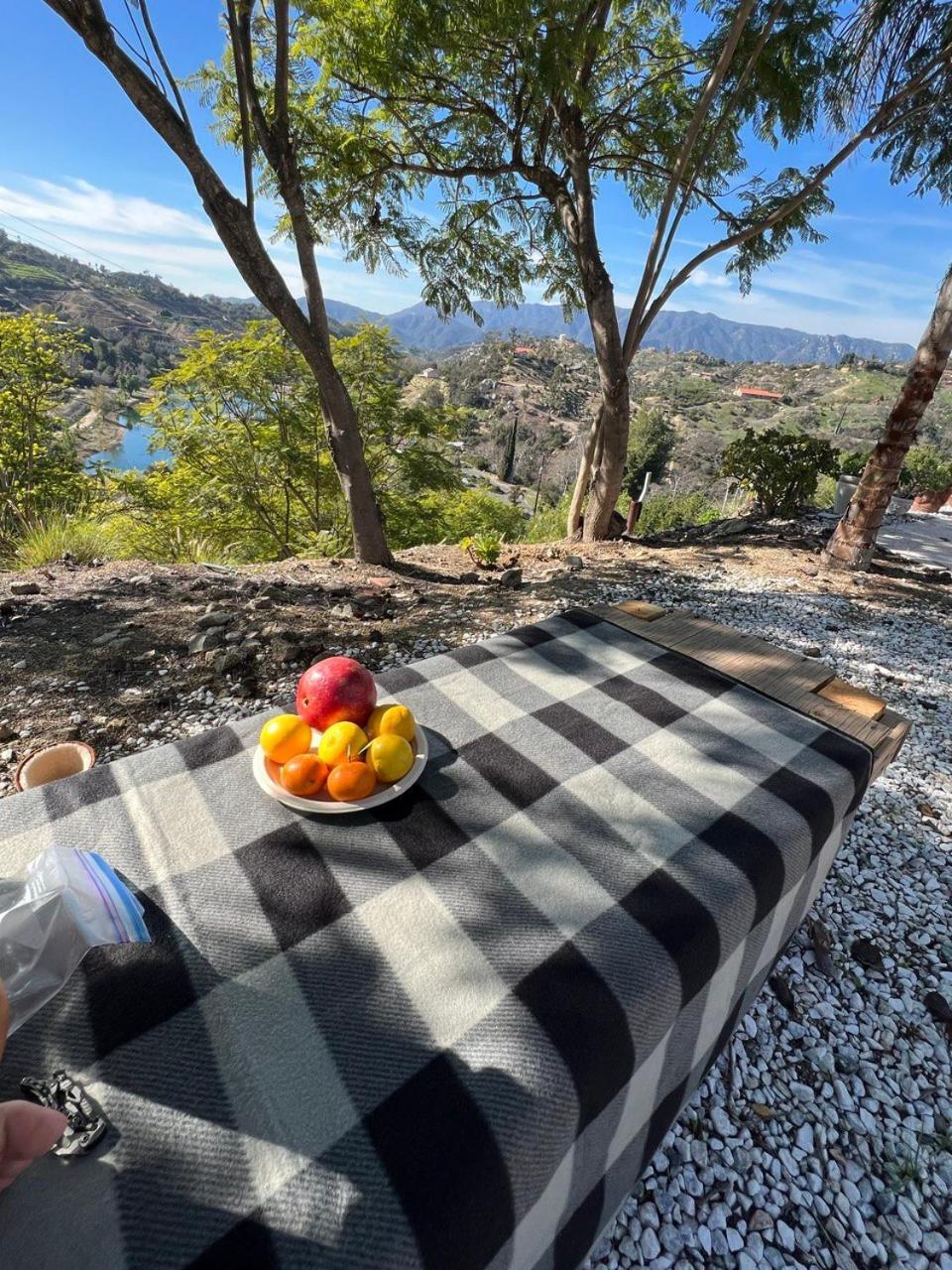 The Most Breathtaking Lake And Mountain View Villa Fallbrook Exterior photo